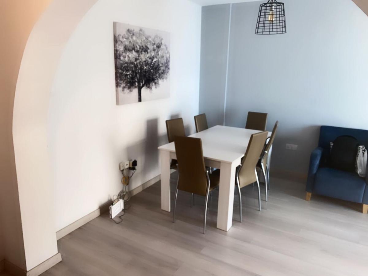 Paradise Promenade Apartment, 2Min Distance From Larnaca Marina Exteriér fotografie
